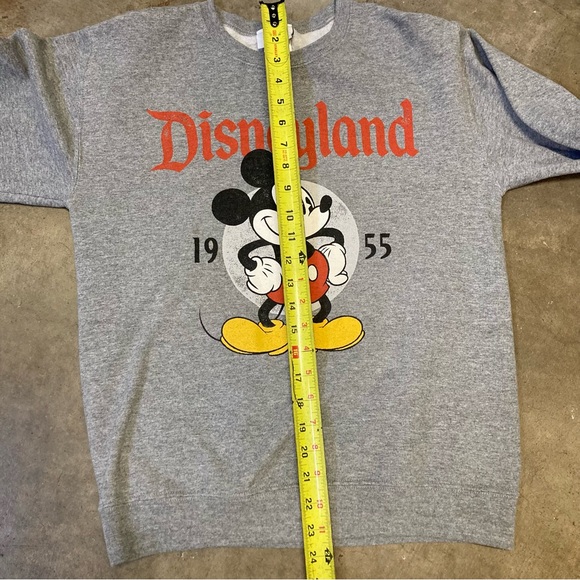 DISNEY Classic Vintage Inspired 1955 Mickey Mouse Gray Crewneck Size S - Picture 7 of 7